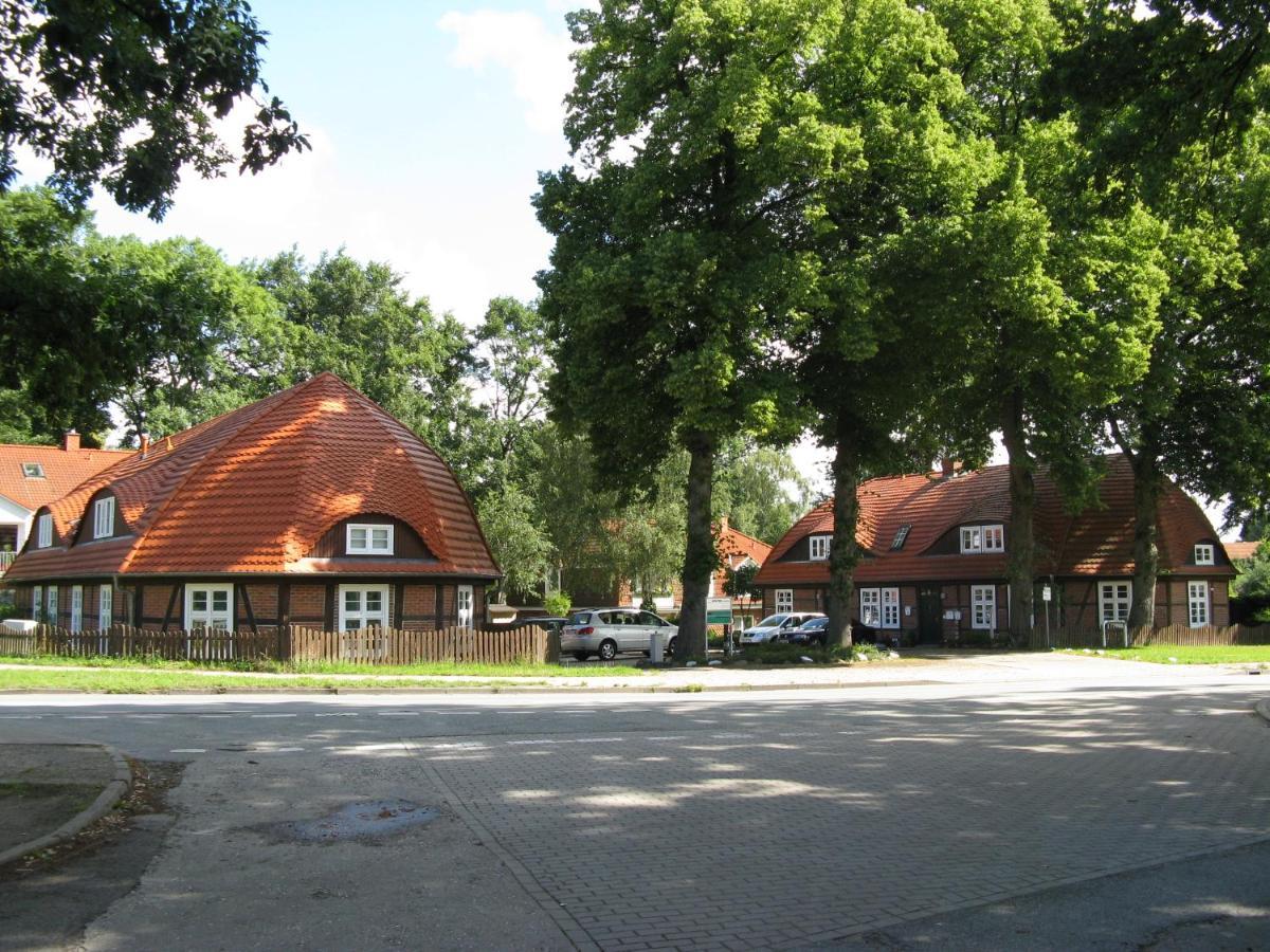 4 Wunderschoene Ferienwohnungen Im Kavaliershaus شفيرين المظهر الخارجي الصورة
